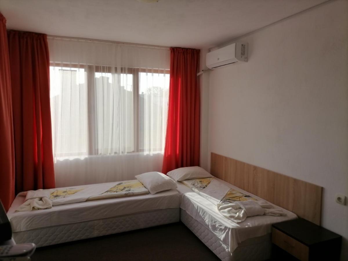 Ivet Guest House Obzor Exterior foto