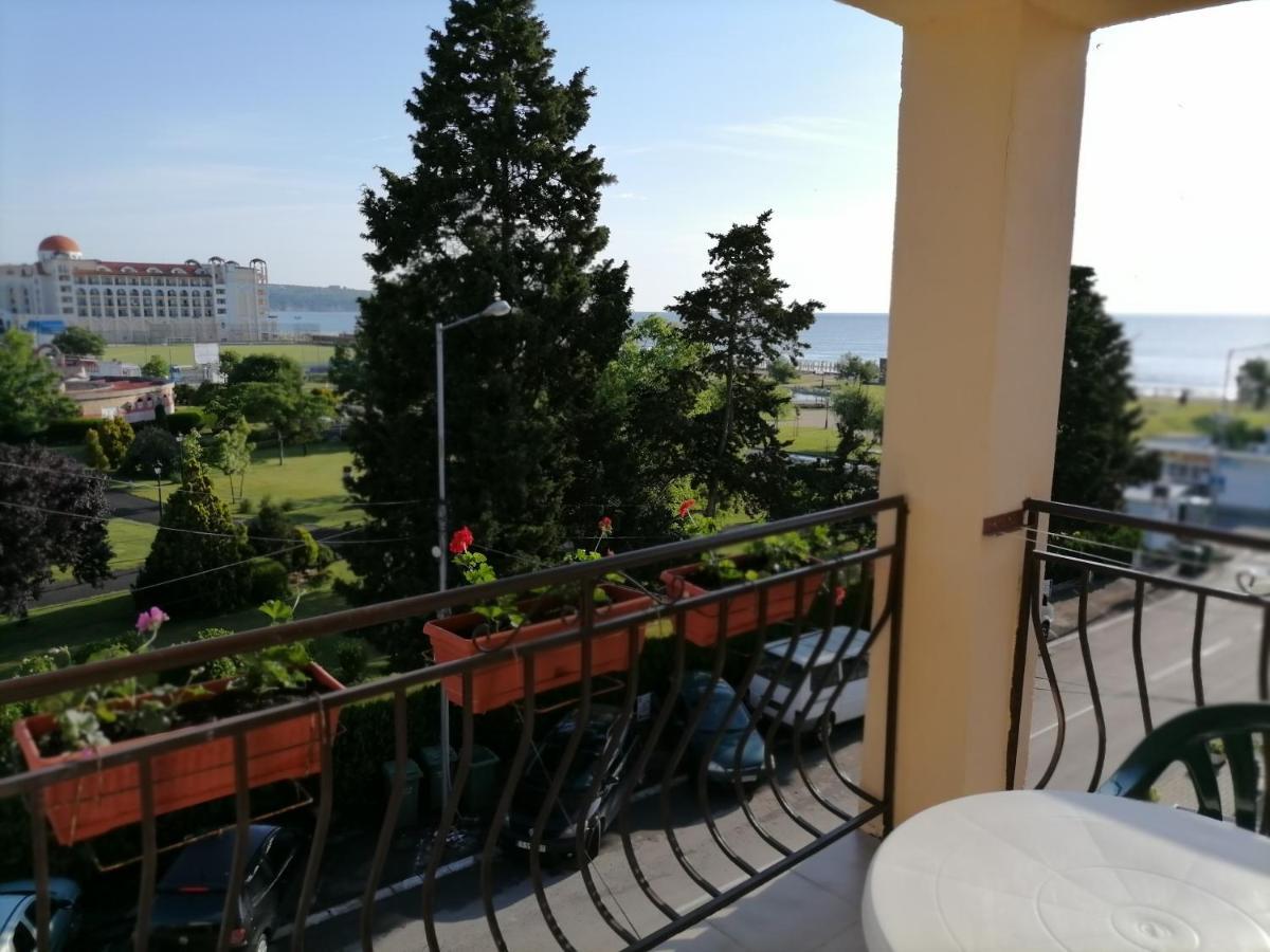 Ivet Guest House Obzor Exterior foto